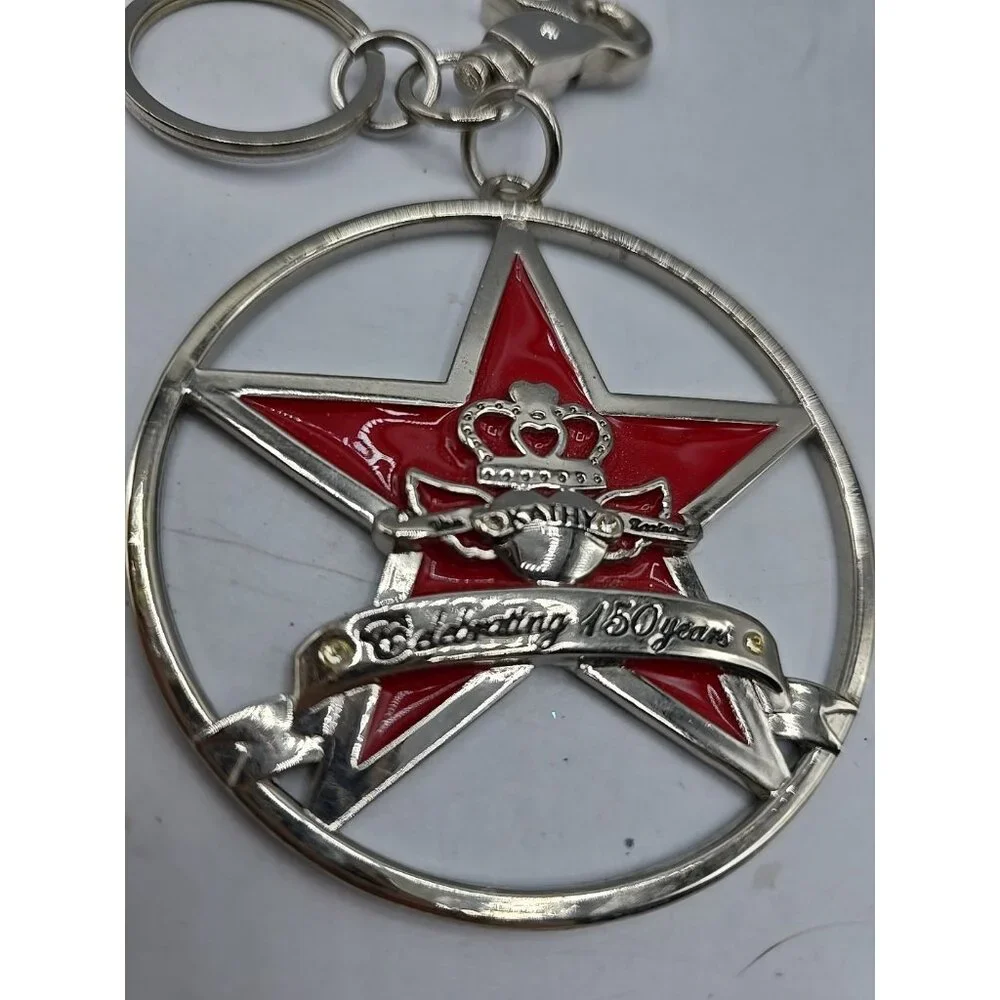 Kathy Van Zeeland Silver Large Celebrating  150th Anniversary Key Chain 3" - Picture 4 of 8